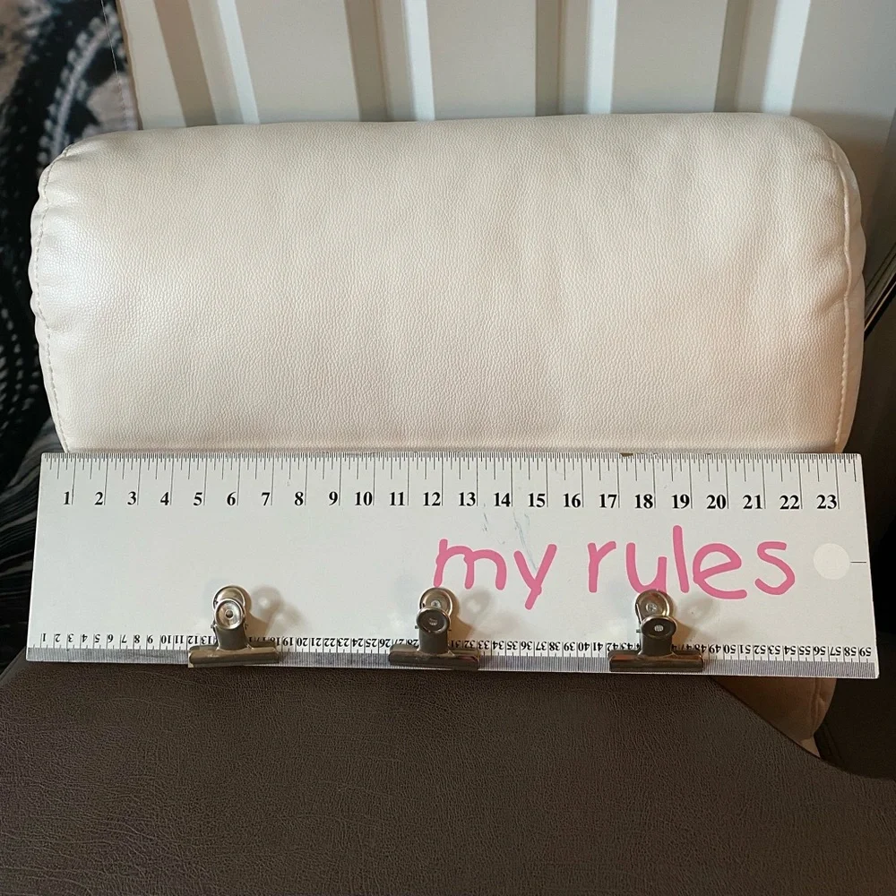 KIDS WALL DECOR